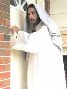 Jesus Knocking