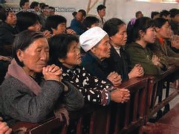 Chinese at prayer